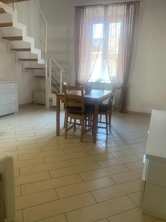 Odeon Apartment In Centro A Livorno Ngoại thất bức ảnh