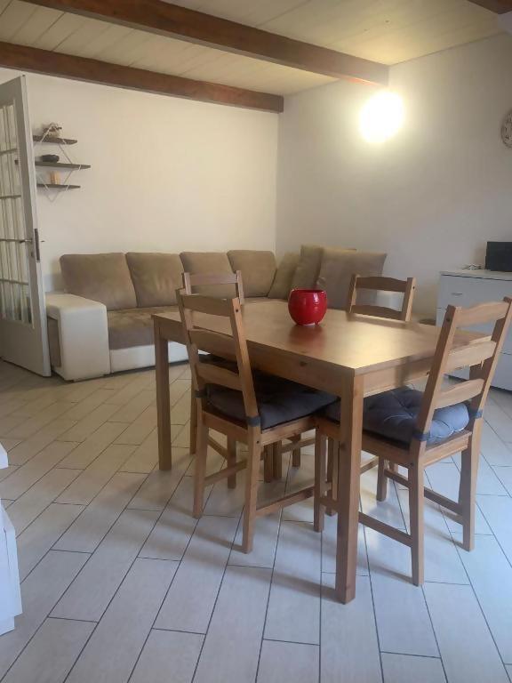 Odeon Apartment In Centro A Livorno Ngoại thất bức ảnh